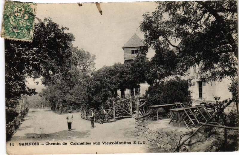 Carte postale ancienne Sannois Chemin de Cormeilles aux Vieux-Moulins France à Sannois
