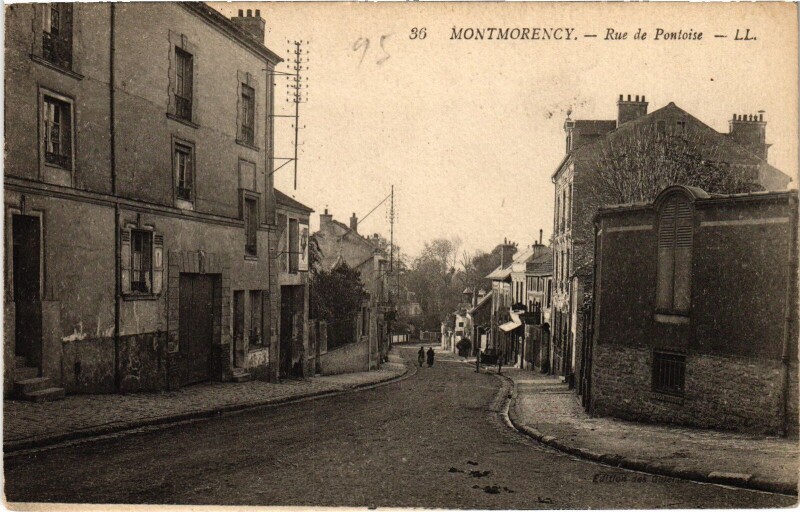 Carte postale ancienne Montmorency Rue de Pontoise France à Montmorency