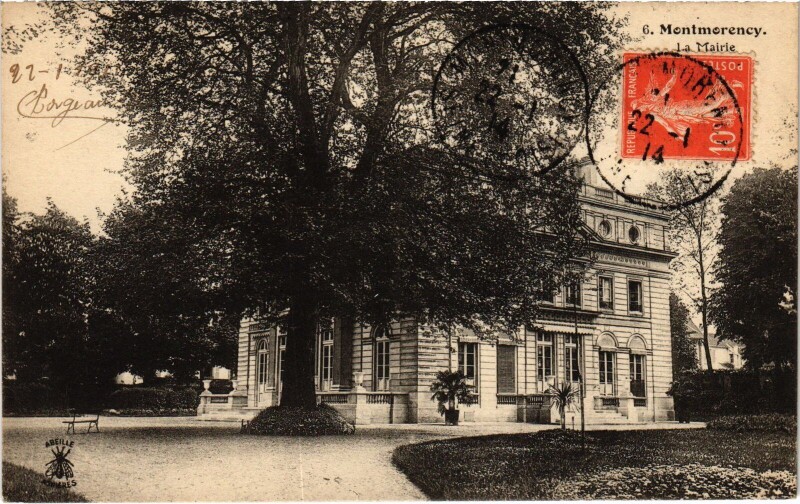 Carte postale ancienne Montmorency La Mairie France à Montmorency