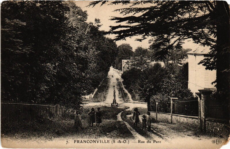 Carte postale ancienne Franconville Rue du Parc France à Franconville