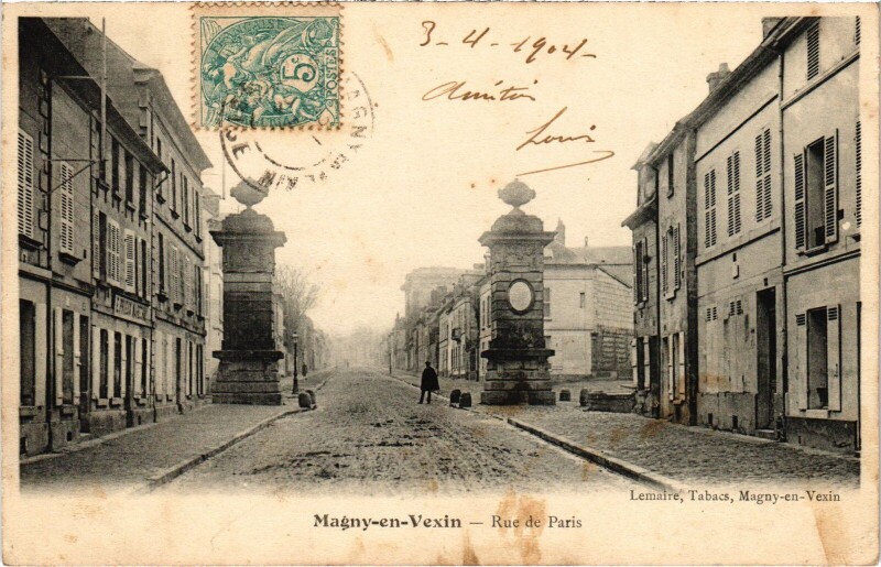 Carte postale ancienne Magny en Vexin Rue de Paris France à Magny-en-Vexin