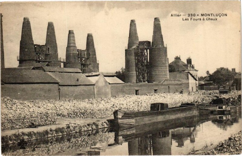 Carte postale ancienne Allier - Montlucon - Les Fours a Chaux