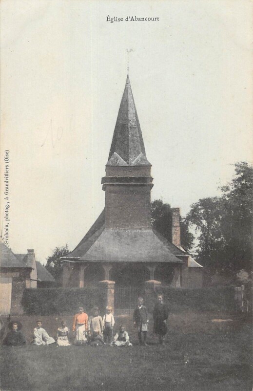 Carte postale ancienne Eglise D'Abancourt à Abancourt