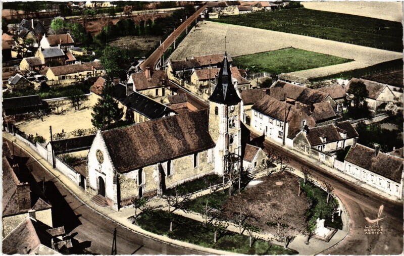 Carte postale ancienne Bourdonne Place de l'Eglise