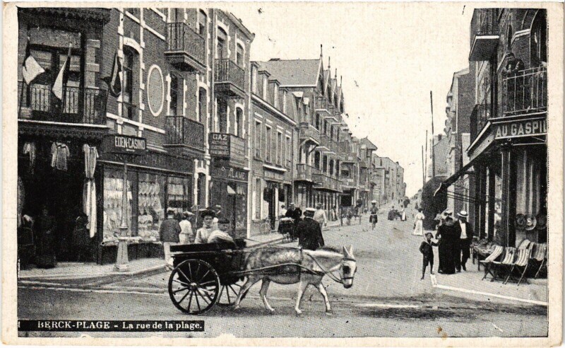 Carte postale ancienne Berck-Plage Rue de la Plage à Berck