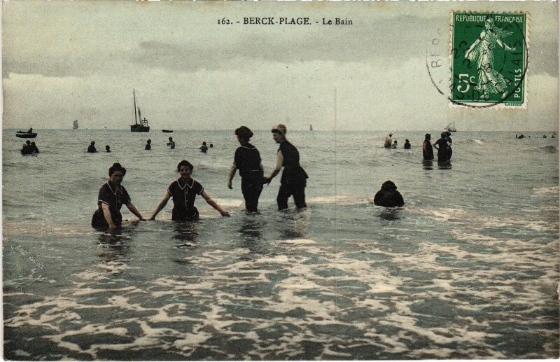 Carte postale ancienne Berck-Plage Le bain à Berck