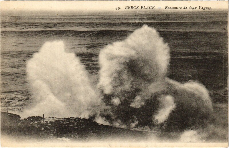 Carte postale ancienne Berck-Plage Rencontre de deux vagues à Berck