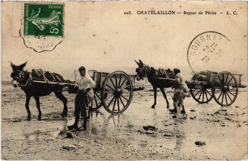 Carte postale ancienne Chatelaillon Retour de Peche