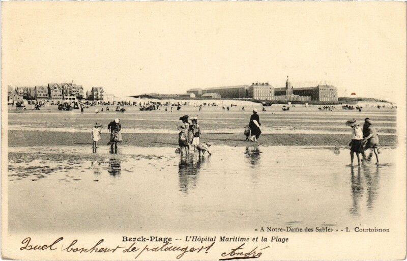 Carte postale ancienne Berck-Plage Hopital Maritime et la Plage à Berck