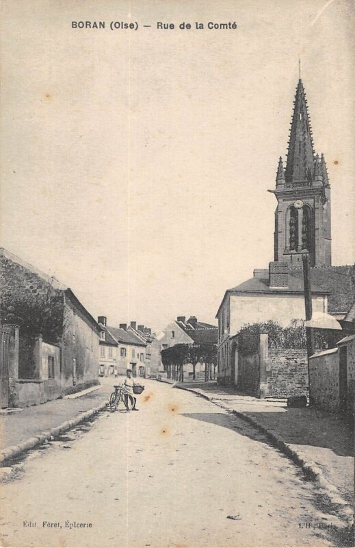 Carte postale ancienne Boran - Rue De La Comte