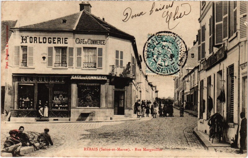 Carte postale ancienne Rebais Rue margouillet à Rebais