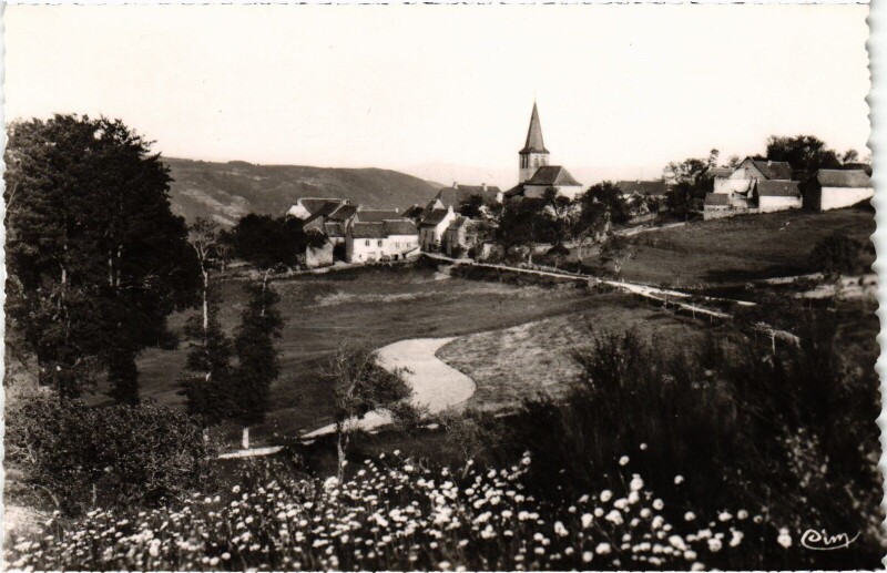 Carte postale ancienne Golinhac vu de la landette à Golinhac