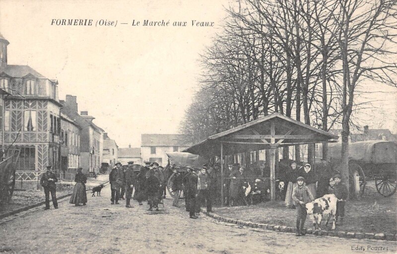 Carte postale ancienne Formerie - Marche Aux Veaux à Formerie