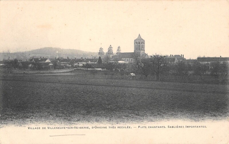 Carte postale ancienne Village De Villeneuve Sur Verberie à Verberie