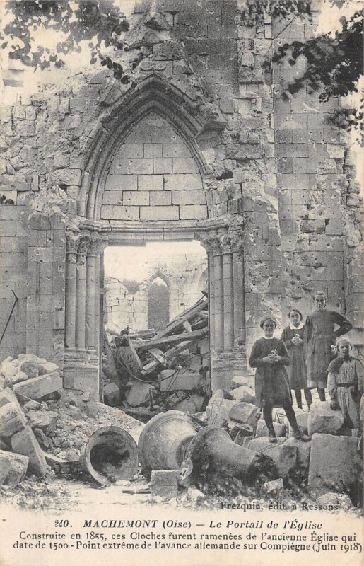 Carte postale ancienne Machemont Portail De L'Eglise à Machemont