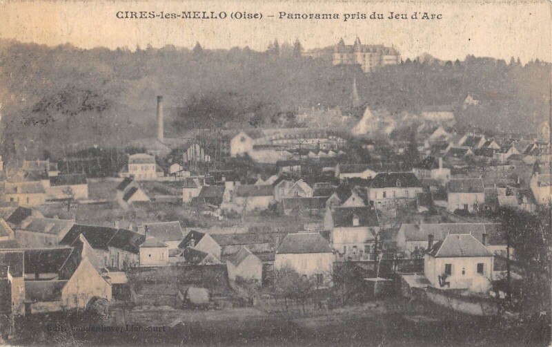 Carte postale ancienne Cires Les Mello / Panorama Pris Du Jeu D'Arc à Mello