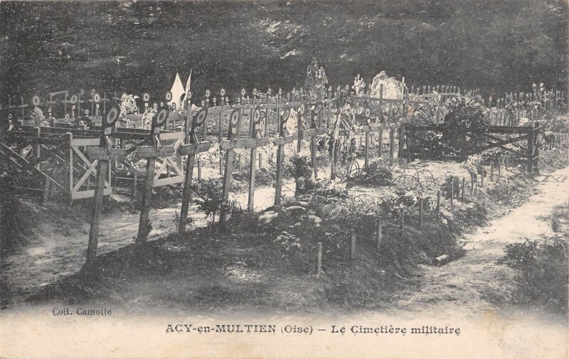 Carte postale ancienne Acy En Multien - Le Cimetiere Militaire à Acy-en-Multien