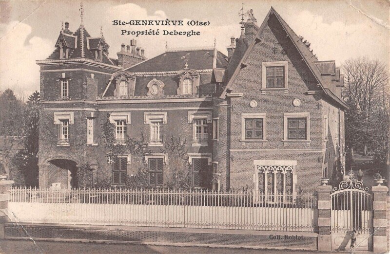 Carte postale ancienne Sainte Genevieve - Propriete Deberghe
