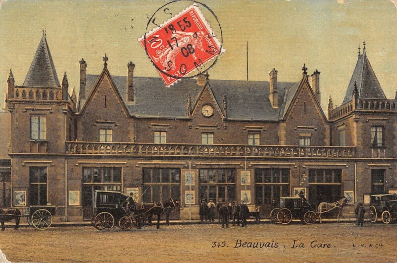 Carte postale ancienne Beauvais La Gare à Beauvais