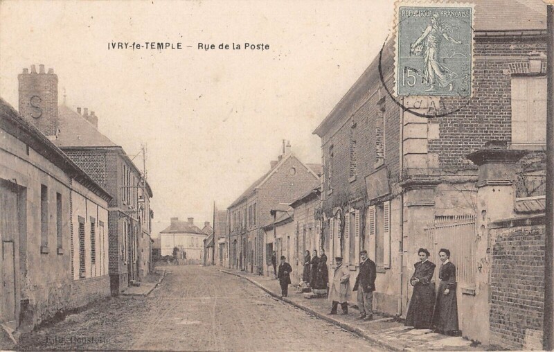 Carte postale ancienne Ivry Le Temple / Rue De La Poste à Ivry-le-Temple