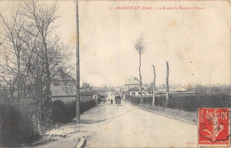 Carte postale ancienne Abancourt - La Route Du Treport A Paris à Abancourt