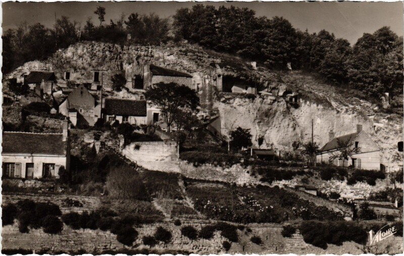 Carte postale ancienne Bourre Les rochers de Rigodon