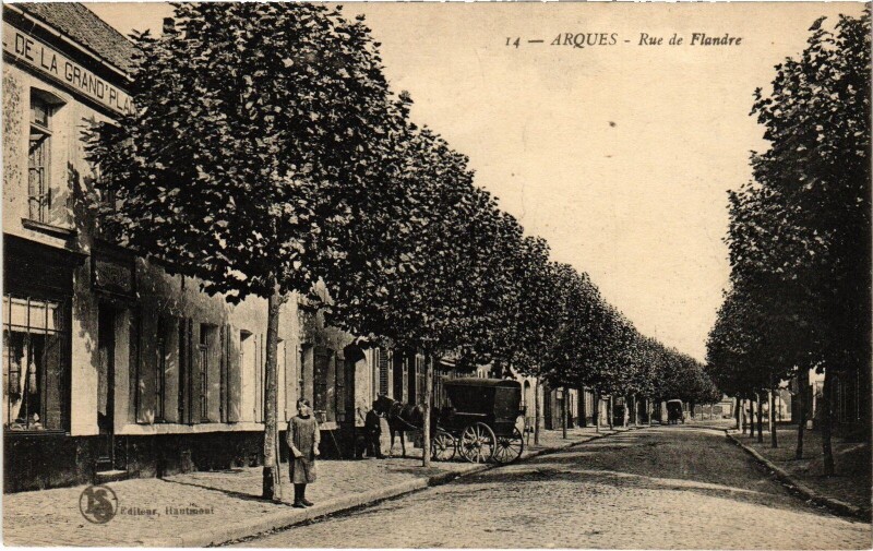 Carte postale ancienne Arques Rue de Flandre à Arques