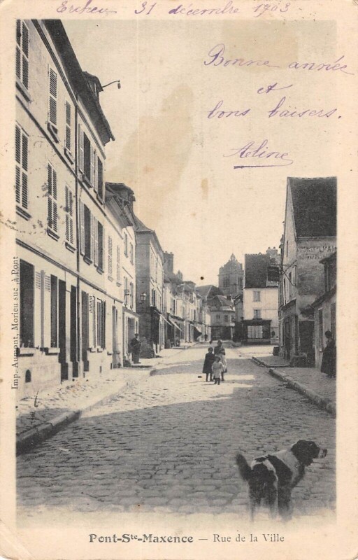 Carte postale ancienne Pont Sainte Maxence / Rue De La Ville à Pont-Sainte-Maxence