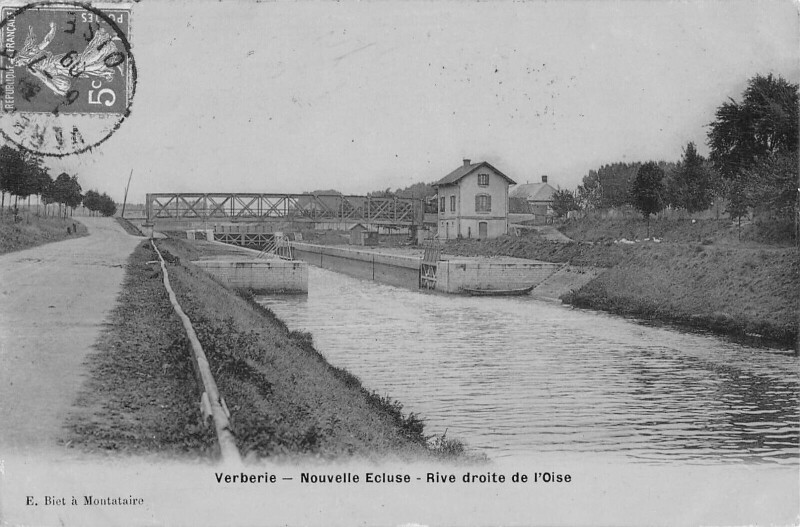 Carte postale ancienne Verberie - Nouvelle Ecluse - Rive Droite De L'Oise - cpa émail à Verberie