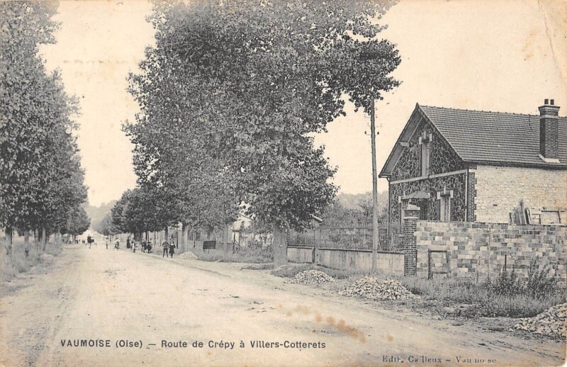 Carte postale ancienne Vaumoise - Route De Crepy A Villers Cotterets à Vaumoise