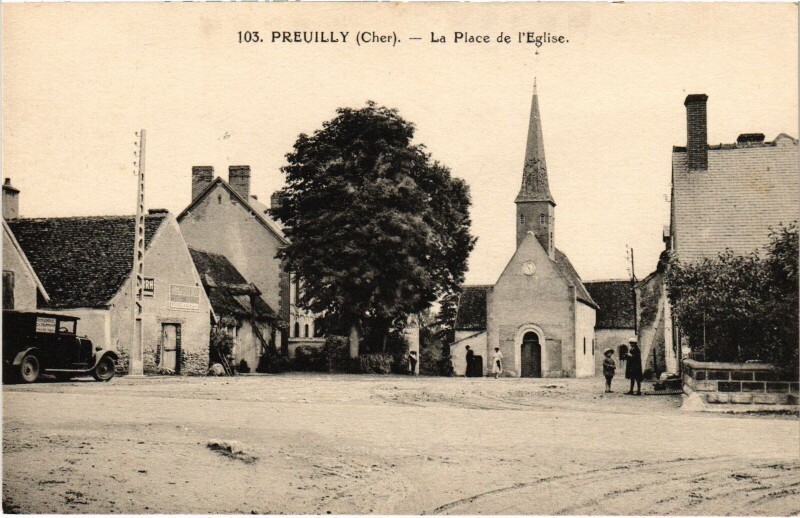 Carte postale ancienne Preuilly Place de l'Eglise à Preuilly