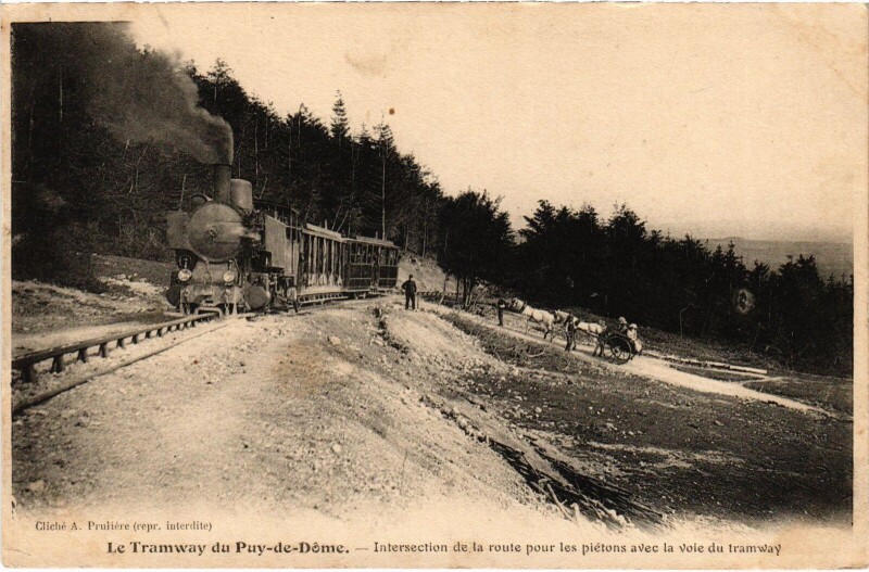 Carte postale ancienne Auvergne Le Tramway du Puy-de-Dome