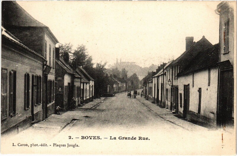 Carte postale ancienne Boves grande Rue à Boves