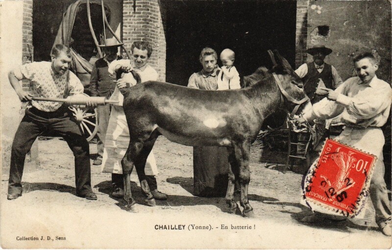 Carte postale ancienne Chailley en batterie à Chailley