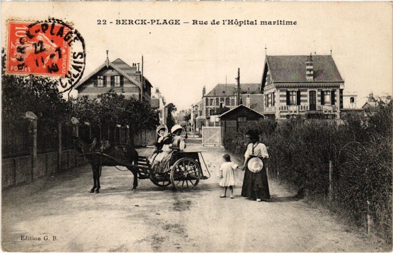 Carte postale ancienne Berck-Plage Rue de l'hopital maritime à Berck