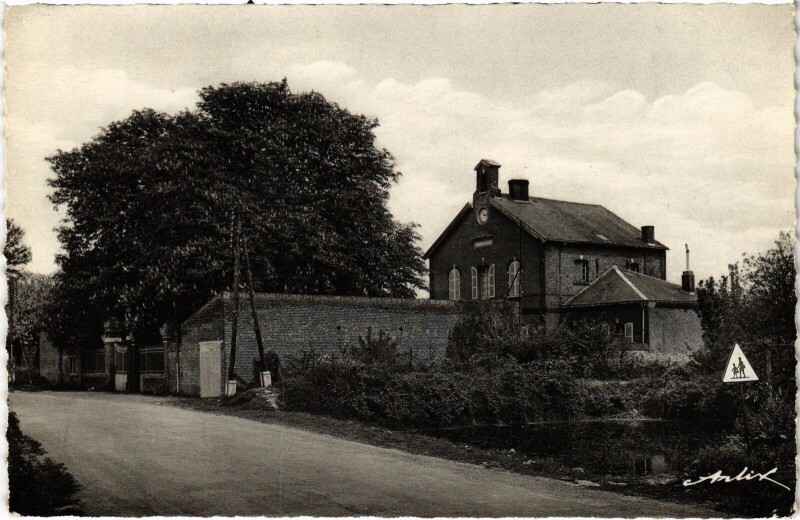Carte postale ancienne Quiry-le-Sec Les Ecoles