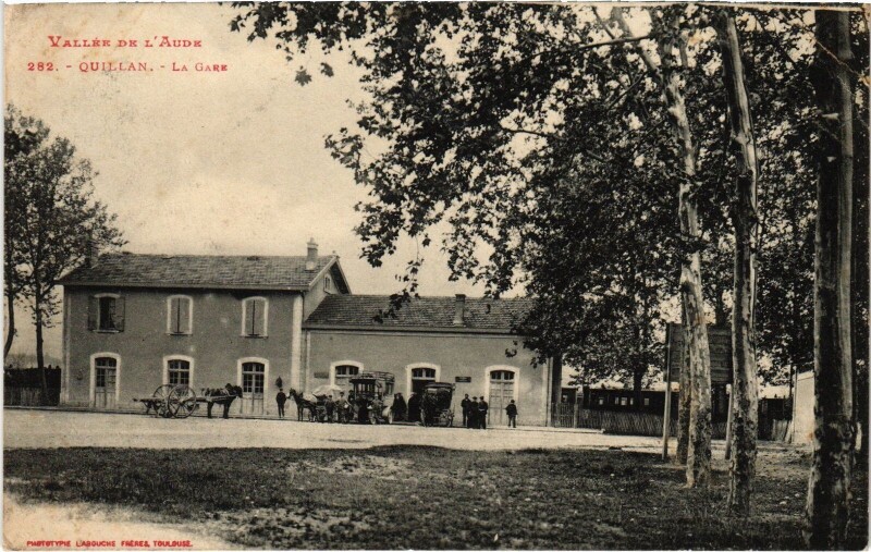 Carte postale ancienne Ouillan La Gare railway station