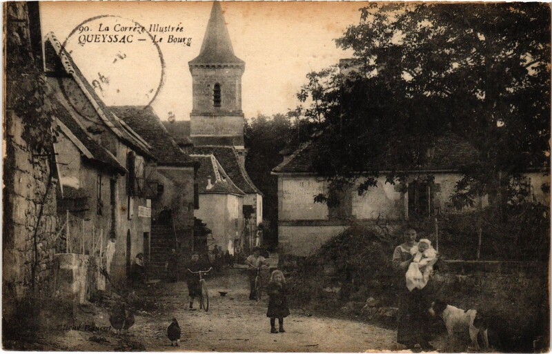 Carte postale ancienne Queyssac Le Bourg à Queyssac