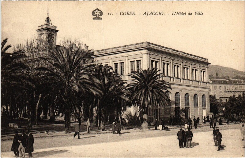 Carte postale ancienne Ajaccio L'Hotel de Ville à Ajaccio