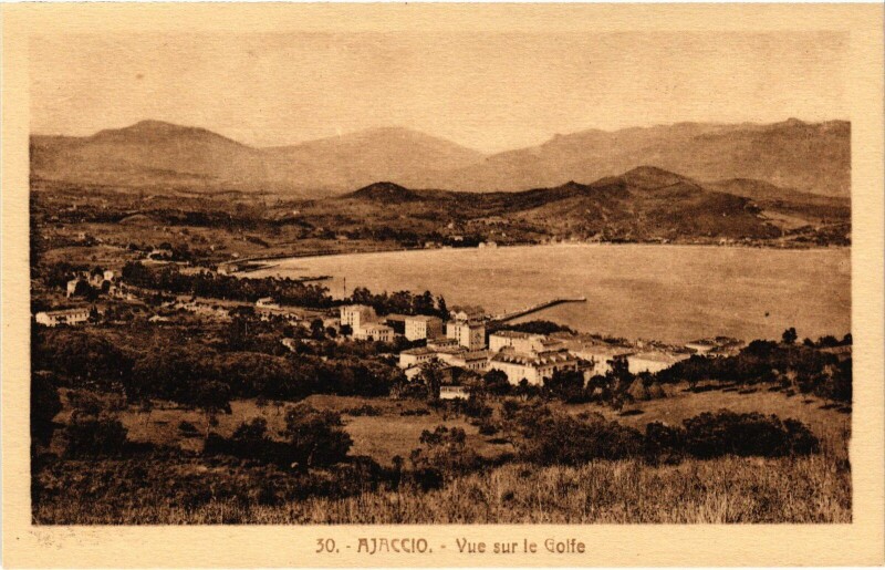 Carte postale ancienne Ajaccio Vue sur le Golfe à Ajaccio