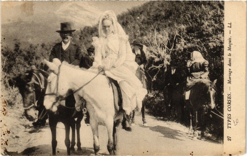 Carte postale ancienne Types Corses - Mariage dans le Maquis