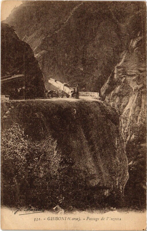 Carte postale ancienne Ghisoni Passage de l'nzecca à Ghisoni