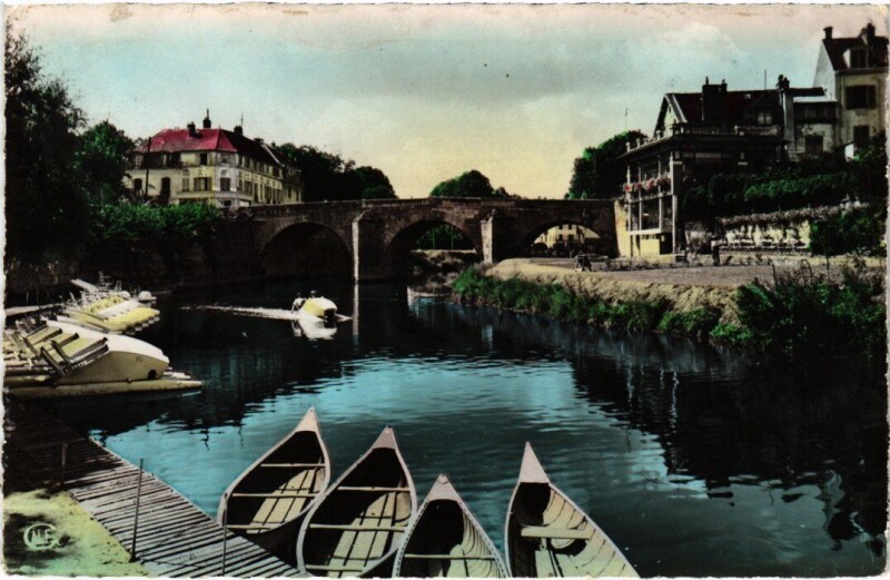 Carte postale ancienne L'Isle-Adam Le vieux Pont du Cabouillet France à L'Isle-Adam
