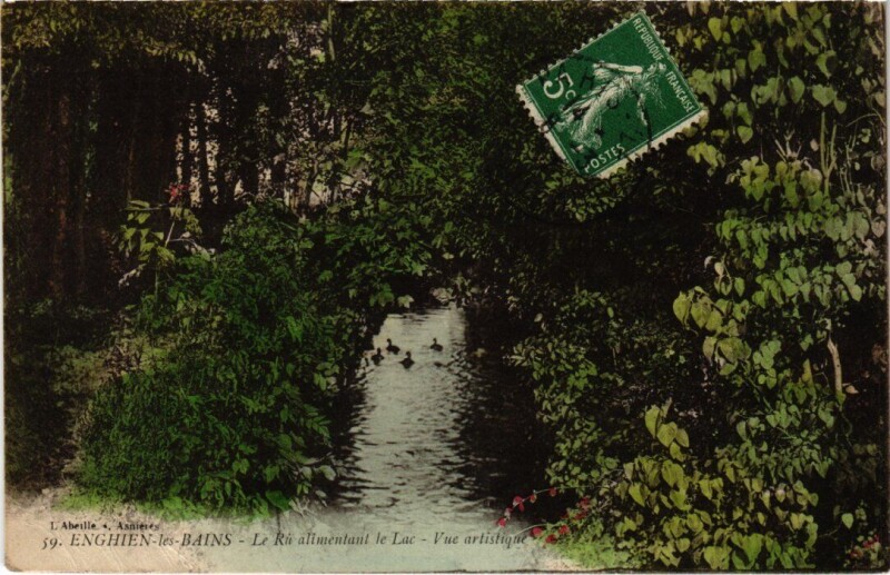 Carte postale ancienne Enghien les Bains Le Ru alimentant le Lac France à Enghien-les-Bains