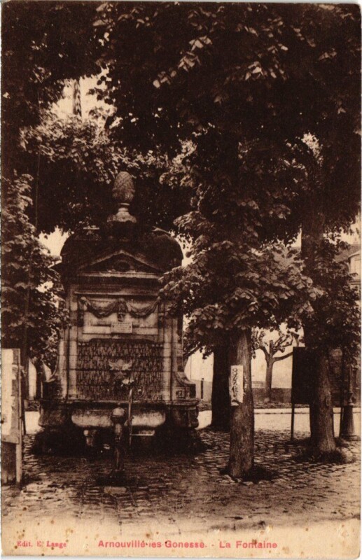 Carte postale ancienne Arnouville les Gonesse La Fontaine France à Arnouville