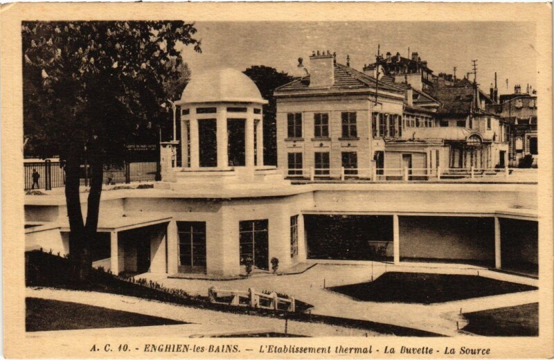 Carte postale ancienne Enghien les Bains L'Etablissement Thermal France à Enghien-les-Bains