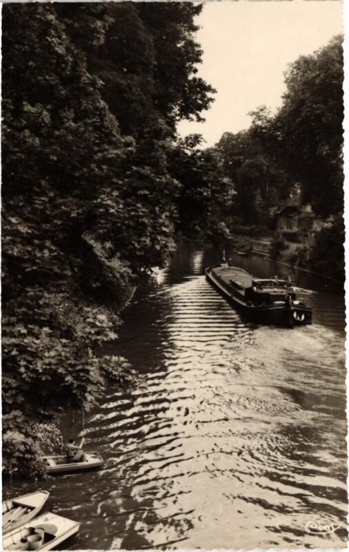 Carte postale ancienne L'Isle-Adam Bras du Moulin France à L'Isle-Adam