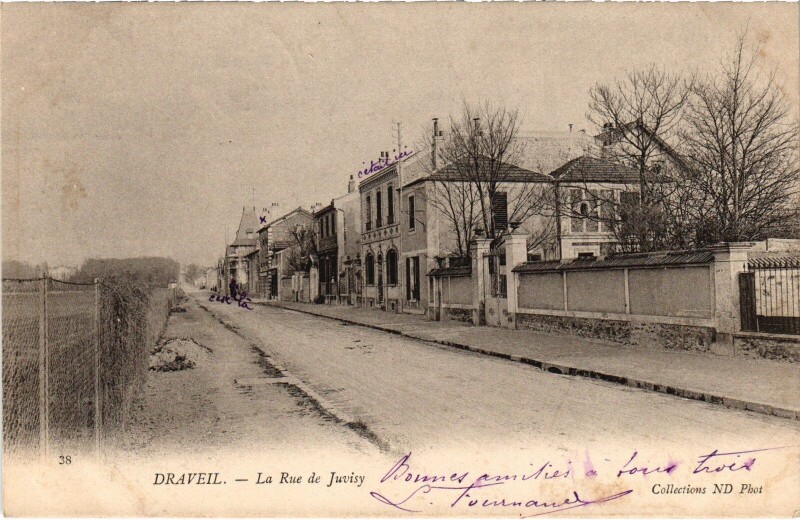 Carte postale ancienne Draveil Rue de Juvisy à Draveil