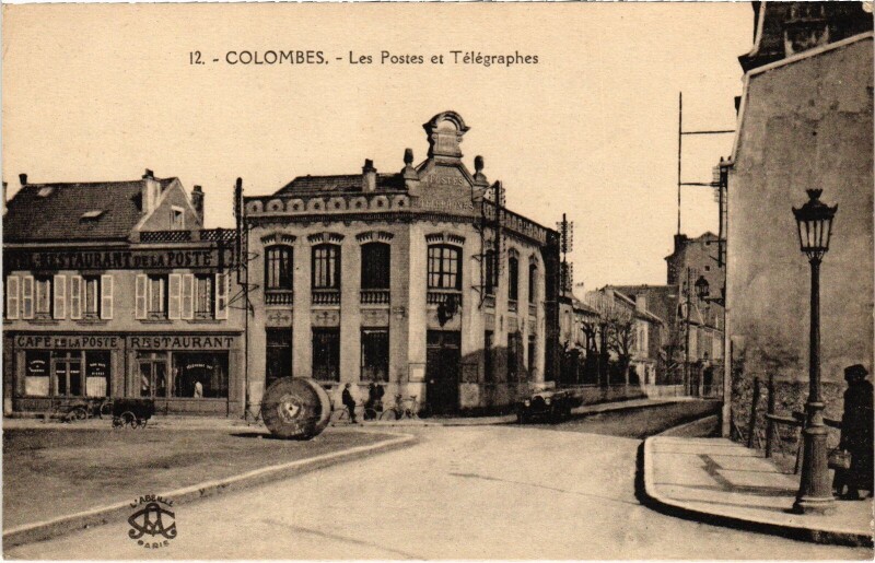 Carte postale ancienne Colombes Les Postes et Télégraphes à Colombes