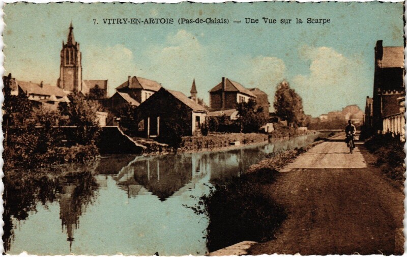 Carte postale ancienne Vitry-en-Artois Vue sur la Scarpe à Vitry-en-Artois